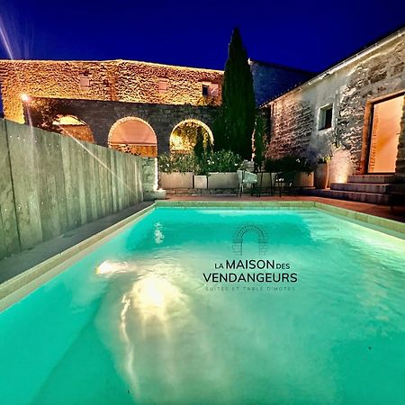 La Maison Des Vendangeurs - Table D'Hotes Le Soir Du Jeudi Au Dimanche- Jacuzzi - Balneo Spa - Acces Piscine Pour Toutes Les Chambres Sauf Studio Coquet- Piscine De Mai A Mi-Octobre Martignargues Bagian luar foto