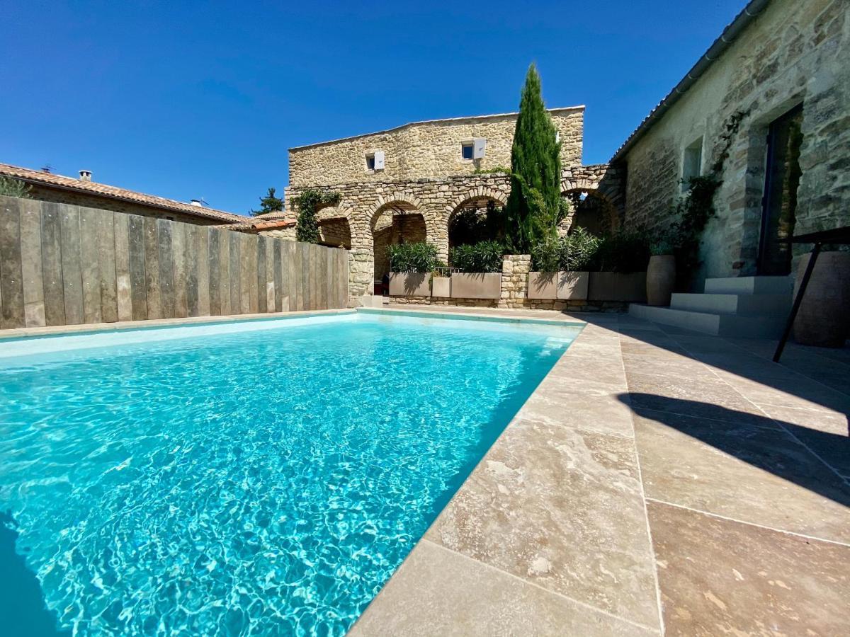 La Maison Des Vendangeurs - Table D'Hotes Le Soir Du Jeudi Au Dimanche- Jacuzzi - Balneo Spa - Acces Piscine Pour Toutes Les Chambres Sauf Studio Coquet- Piscine De Mai A Mi-Octobre Martignargues Bagian luar foto