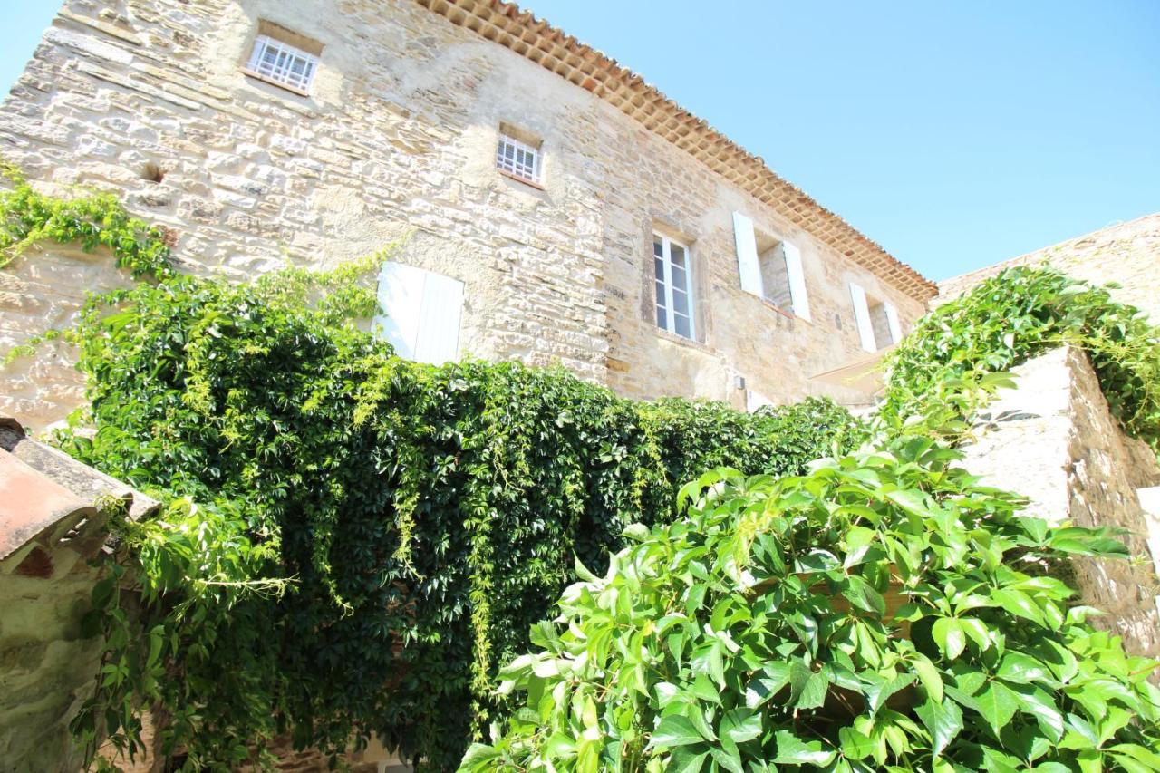 La Maison Des Vendangeurs - Table D'Hotes Le Soir Du Jeudi Au Dimanche- Jacuzzi - Balneo Spa - Acces Piscine Pour Toutes Les Chambres Sauf Studio Coquet- Piscine De Mai A Mi-Octobre Martignargues Bagian luar foto